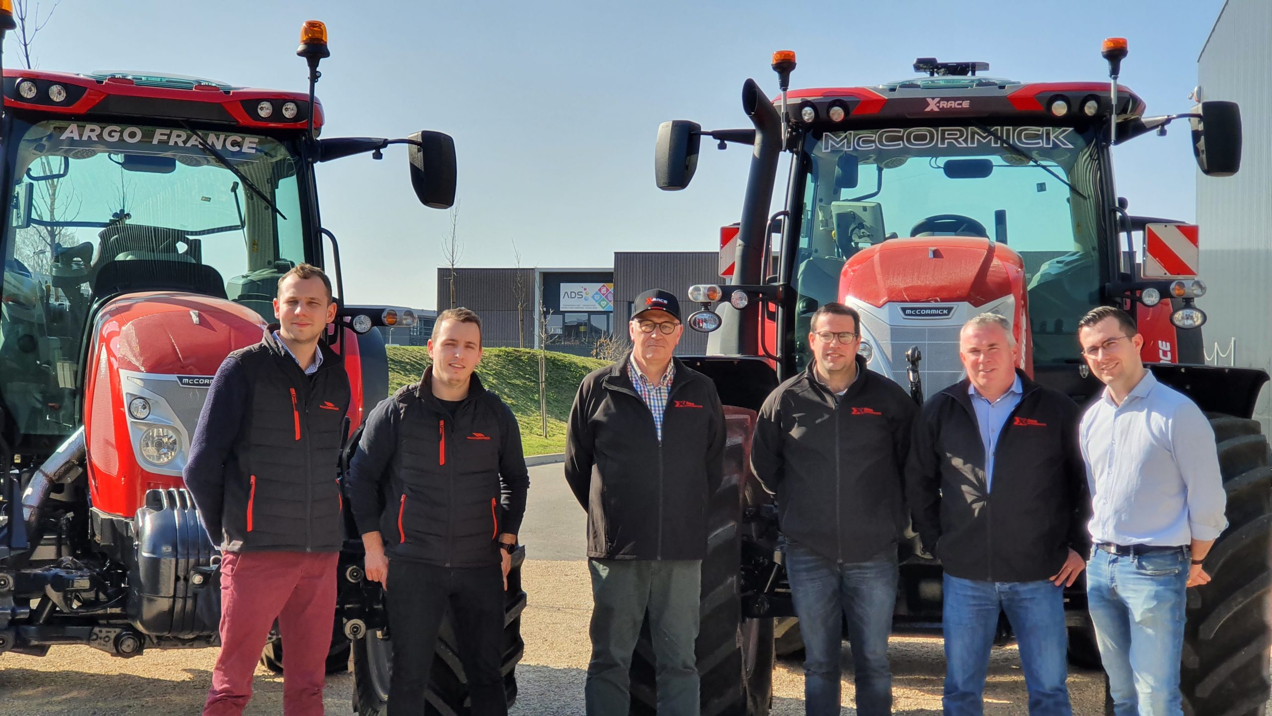 Les commerciaux des établissements Ducastel, se forment à la filiale française du groupe Argo Tractor